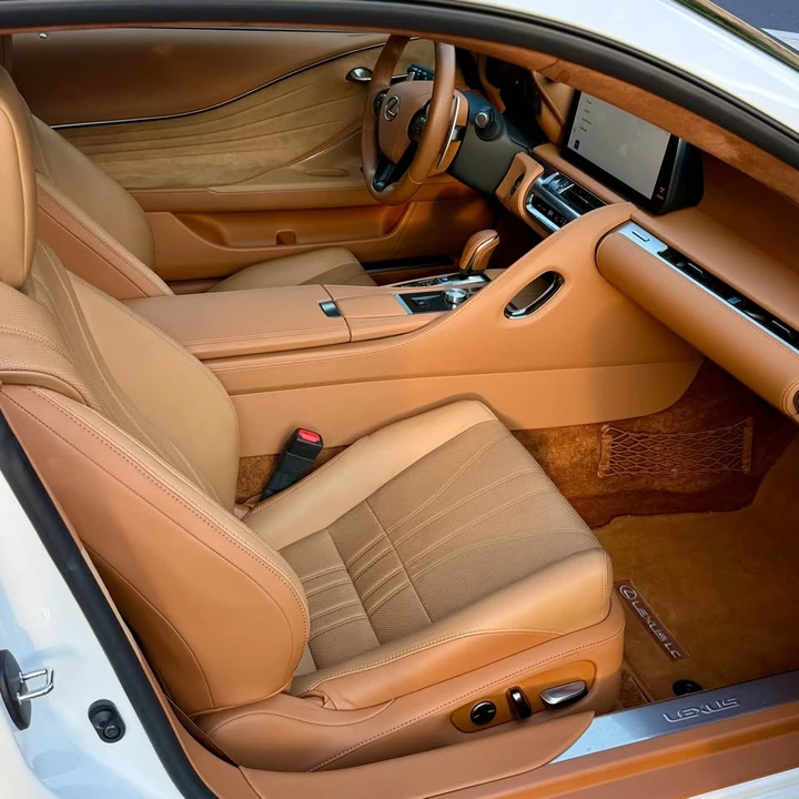 2024 Lexus LC - Image 11 of 20