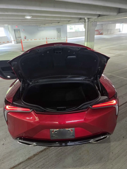 2024 Lexus LC - Image 8 of 12