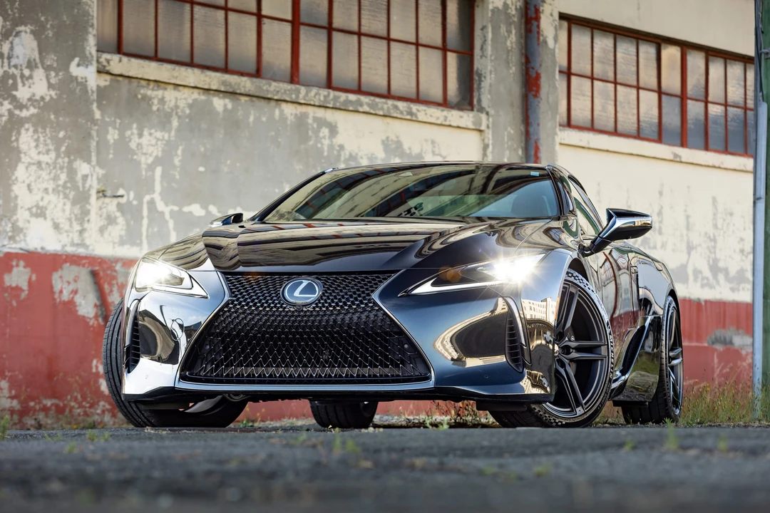 2024 Lexus LC - Image 4 of 31