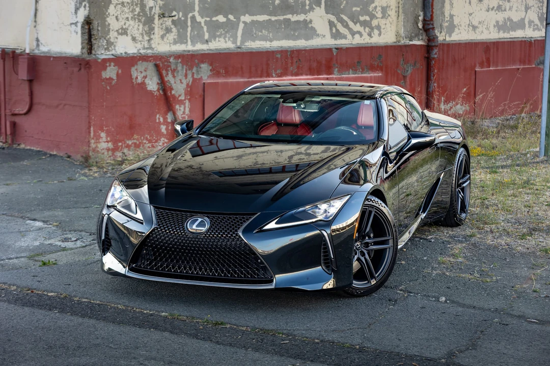 2024 Lexus LC - Image 5 of 31