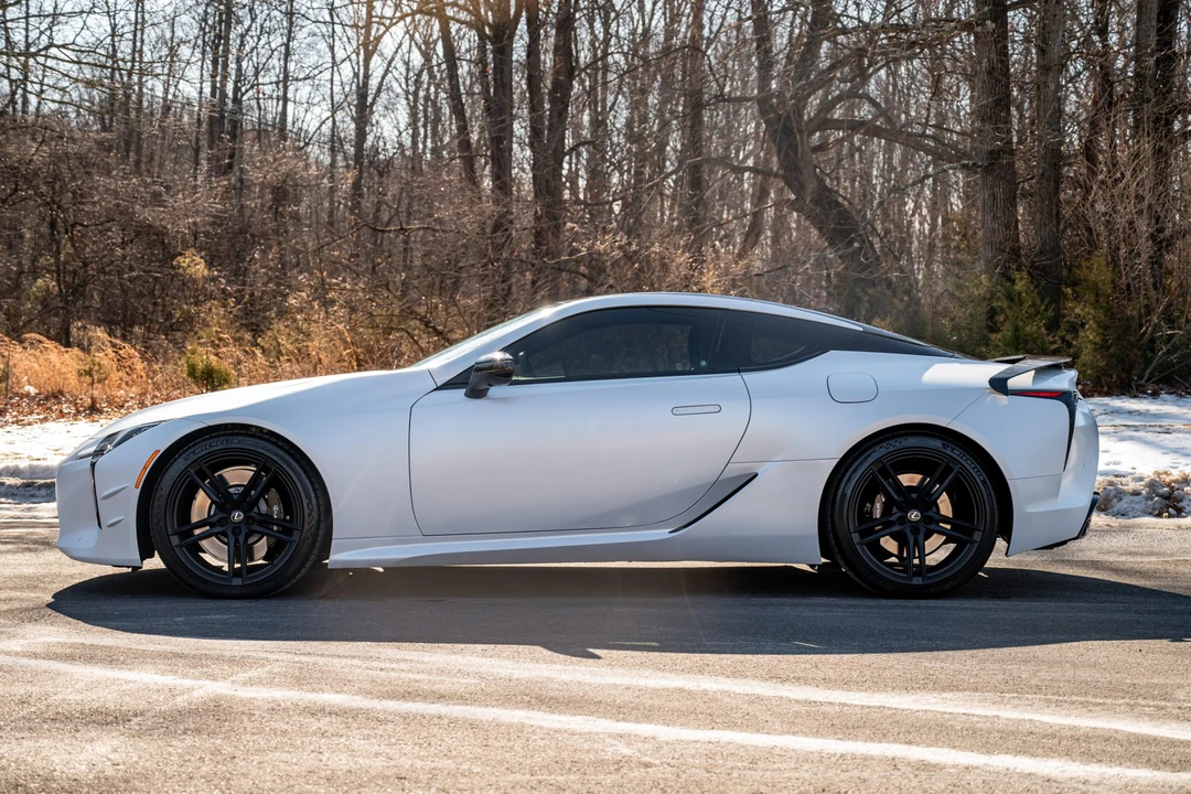 2024 Lexus LC - Image 2 of 31