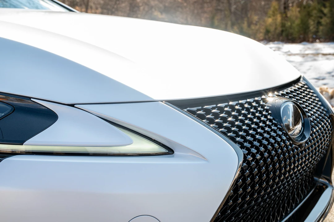 2024 Lexus LC - Image 22 of 31