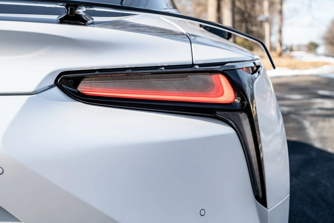 2024 Lexus LC - Image 30 of 31
