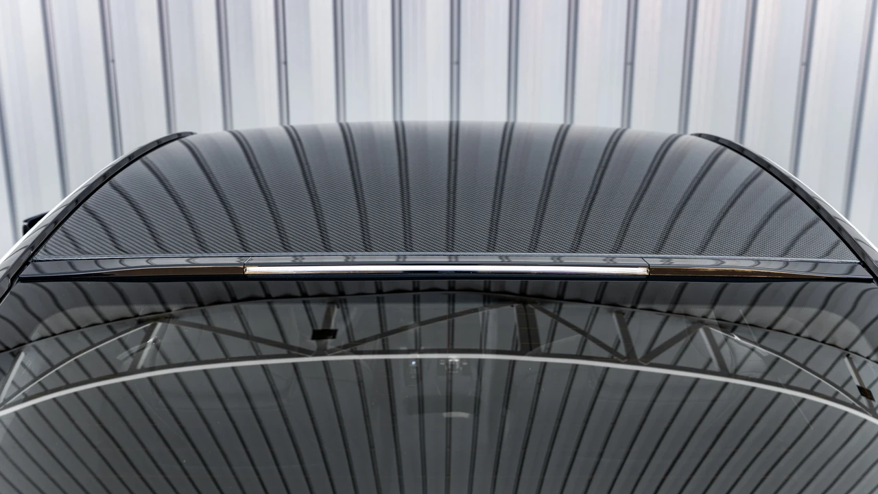 2024 Lexus LC - Image 21 of 31