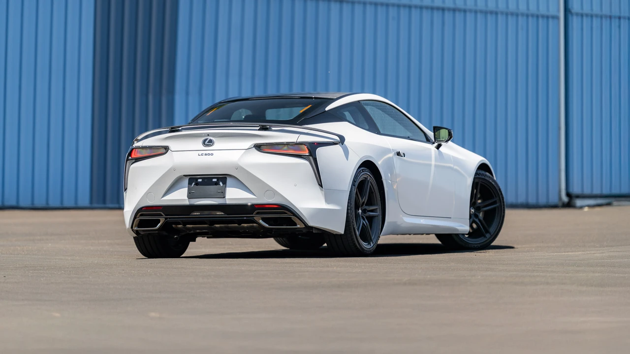 2024 Lexus LC - Image 5 of 31