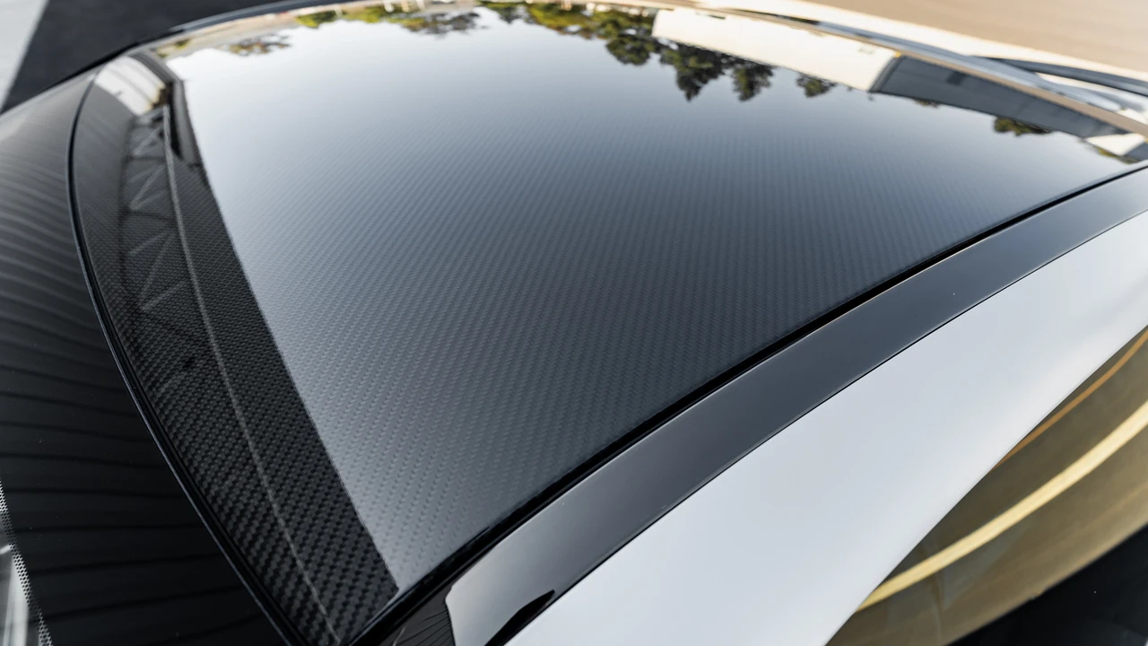 2024 Lexus LC - Image 24 of 31
