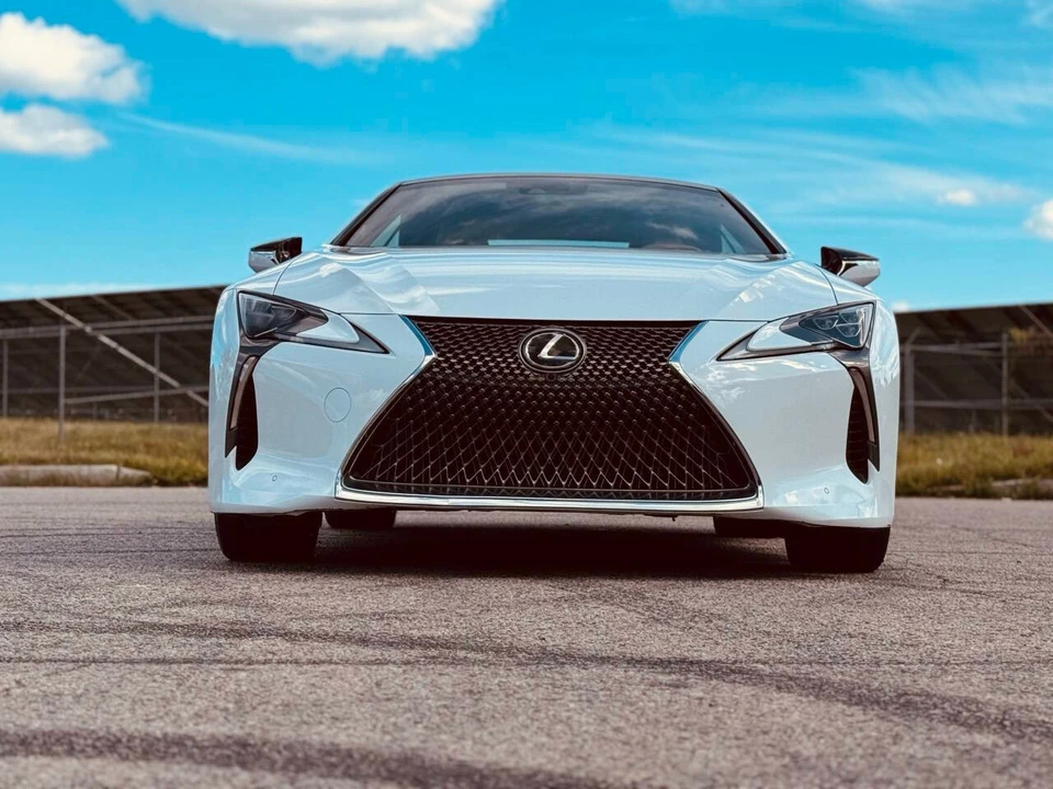2024 Lexus LC - Image 9 of 21