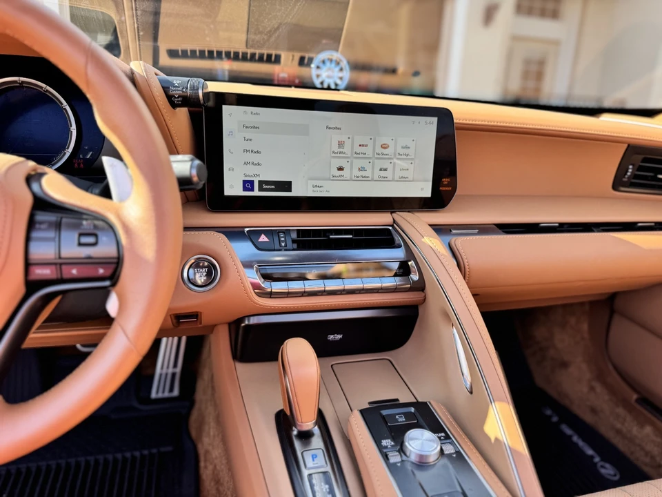 2024 Lexus LC - Image 20 of 26
