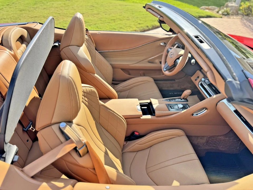 2024 Lexus LC - Image 15 of 26