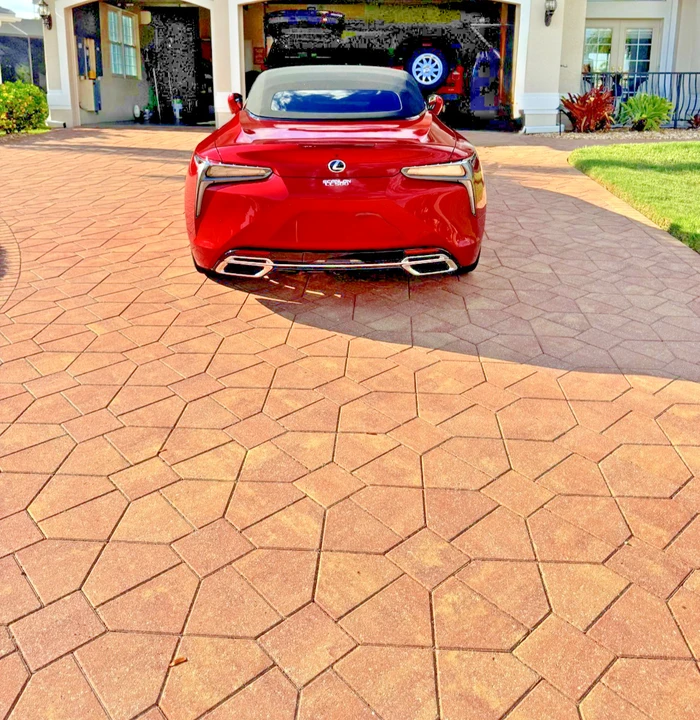 2024 Lexus LC - Image 6 of 26