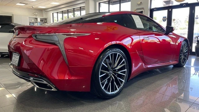 2024 Lexus LC - Image 5 of 21