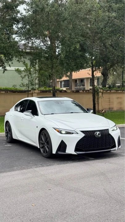 2024 Lexus LS 5th Gen - Image 3 of 18