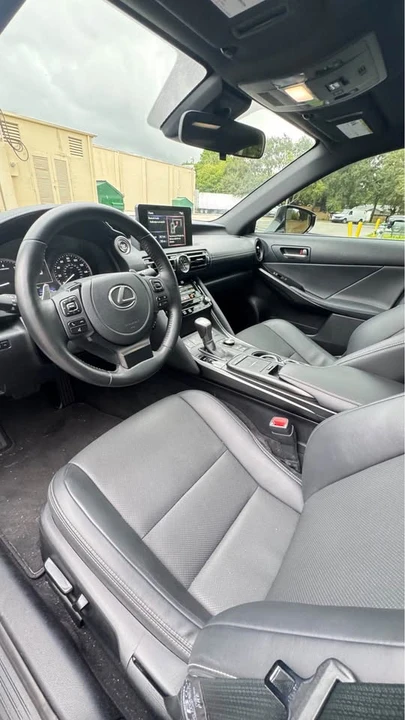 2024 Lexus LS 5th Gen - Image 7 of 18