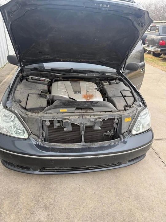 2004 Lexus LS 3rd Gen - Image 9 of 10