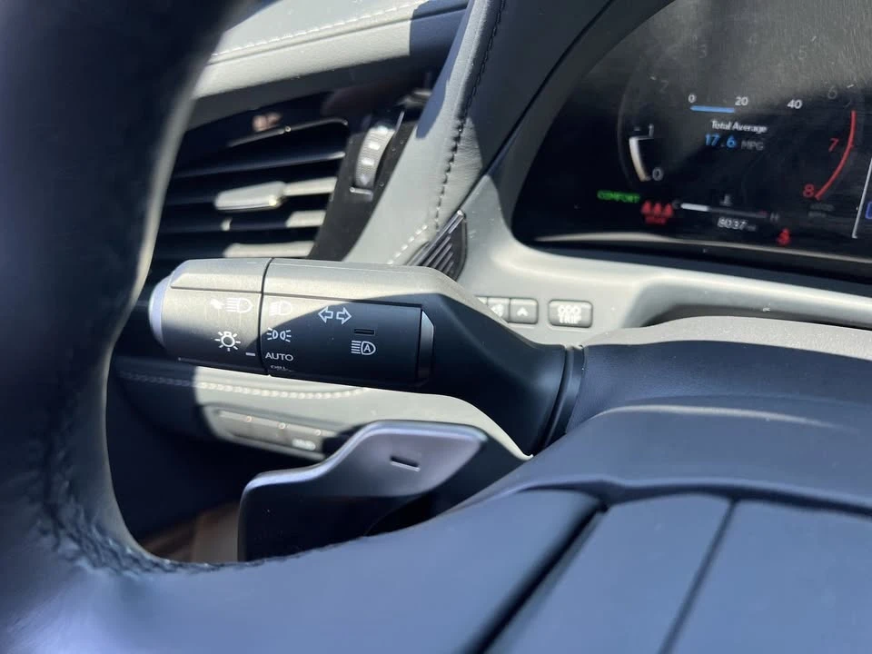 2024 Lexus LS 5th Gen - Image 8 of 20