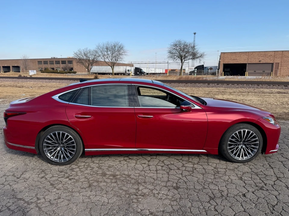 2024 Lexus LS 5th Gen - Image 9 of 21