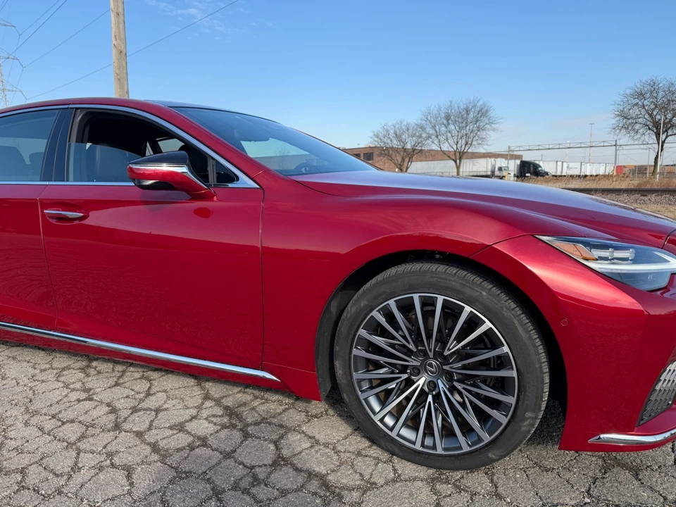 2024 Lexus LS 5th Gen - Image 10 of 21