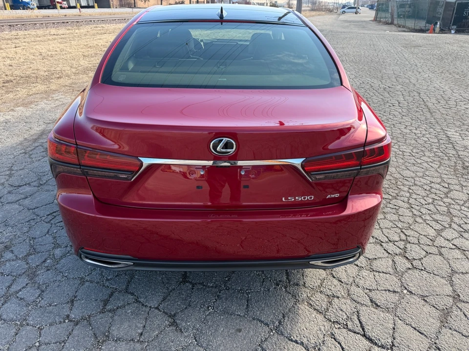 2024 Lexus LS 5th Gen - Image 4 of 21