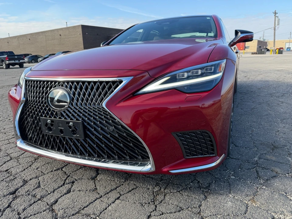 2024 Lexus LS 5th Gen - Image 14 of 21