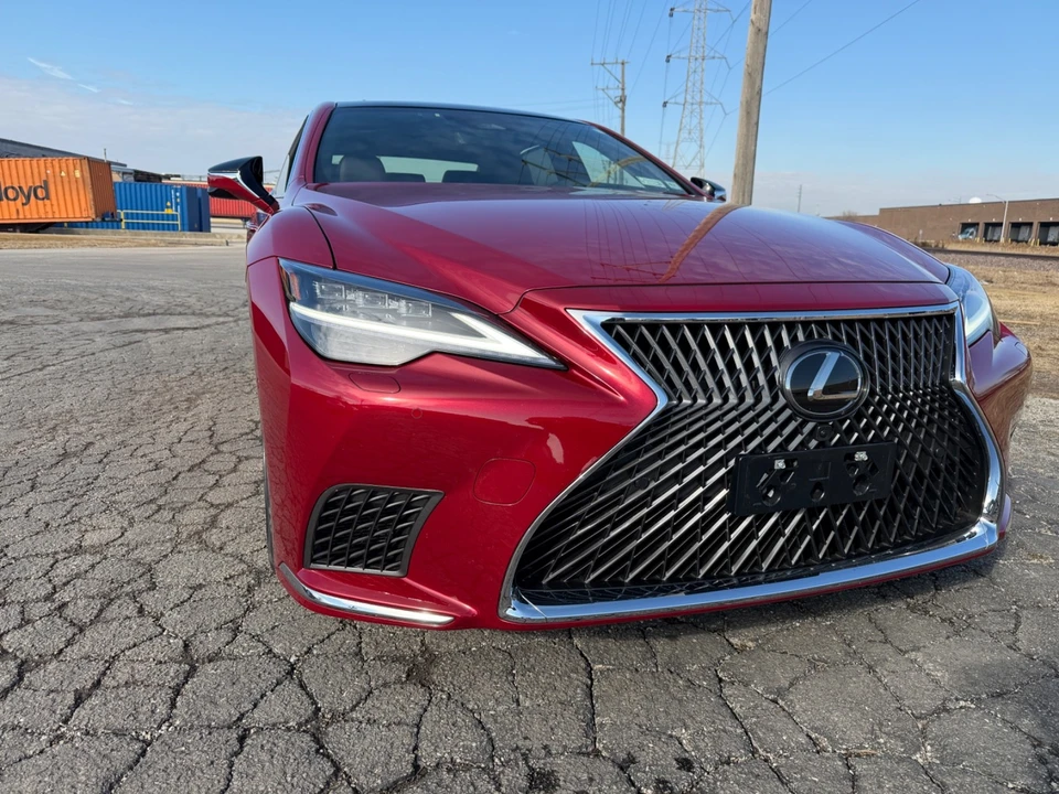 2024 Lexus LS 5th Gen - Image 12 of 21