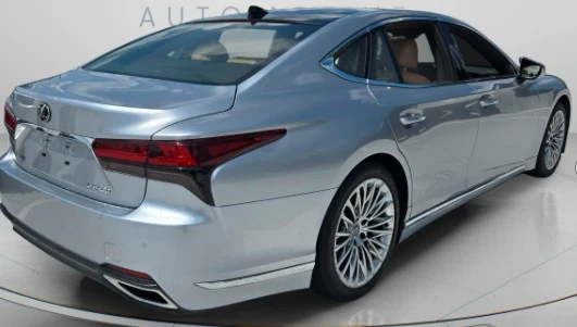 2024 Lexus LS 5th Gen - Image 4 of 11