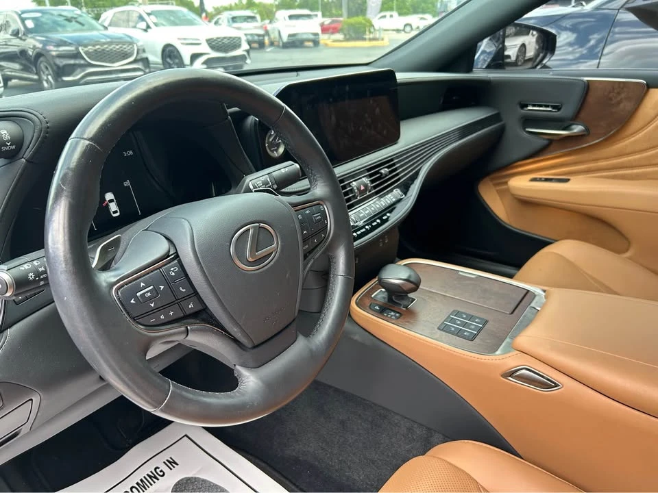 2024 Lexus LS 5th Gen - Image 2 of 8