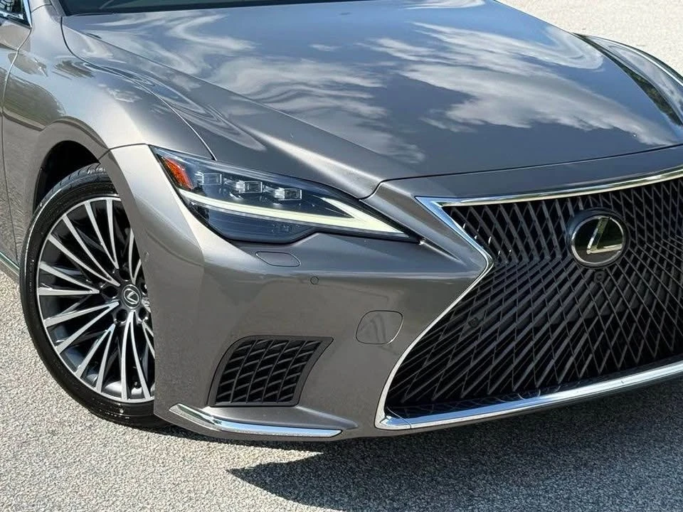 2024 Lexus LS 5th Gen - Image 2 of 18