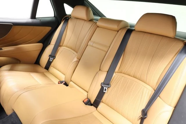 2024 Lexus LS 5th Gen - Image 3 of 31