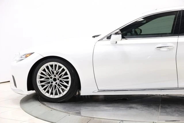 2024 Lexus LS 5th Gen - Image 6 of 31