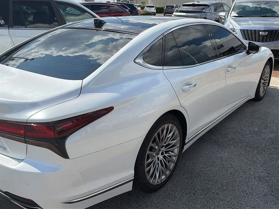 2024 Lexus LS 5th Gen - Image 5 of 13