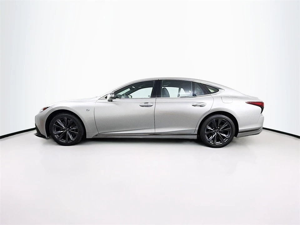 2024 Lexus LS 5th Gen - Image 4 of 12