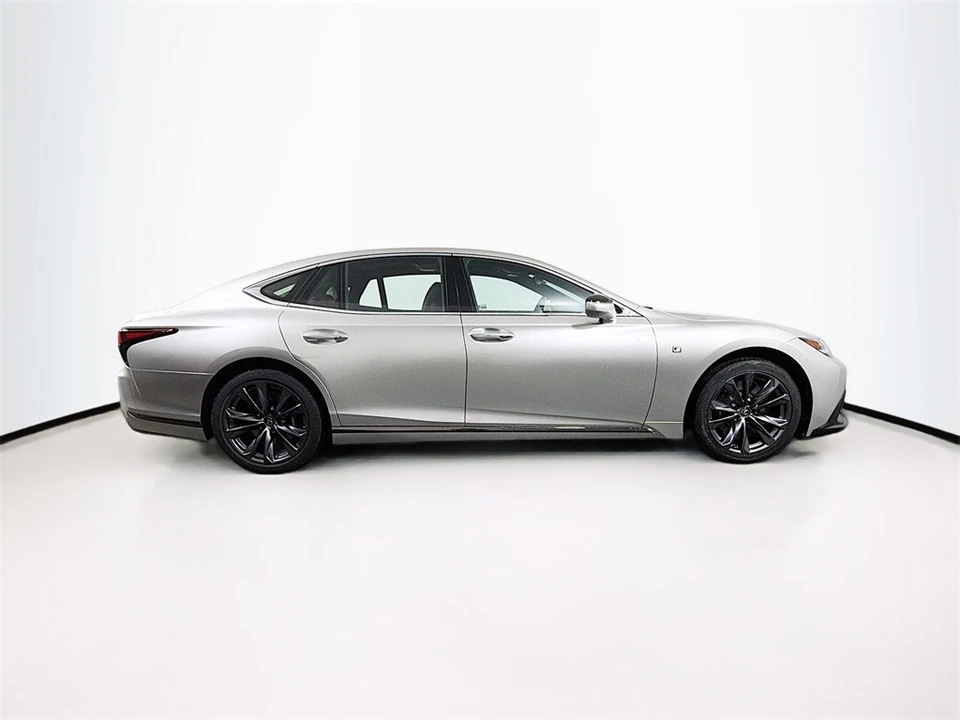 2024 Lexus LS 5th Gen - Image 8 of 12