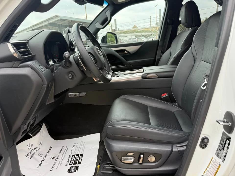 2024 Lexus LX 4th Gen - Image 12 of 15