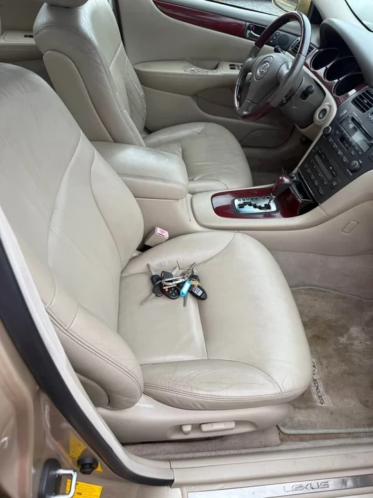 2024 Lexus LX 4th Gen - Image 4 of 8