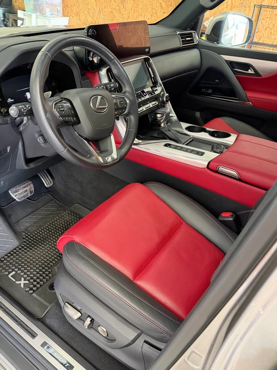 2024 Lexus LX 4th Gen - Image 12 of 17
