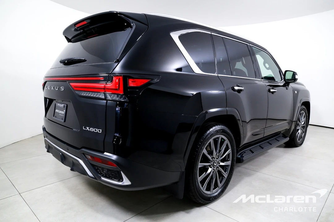 2024 Lexus LX 4th Gen - Image 8 of 12