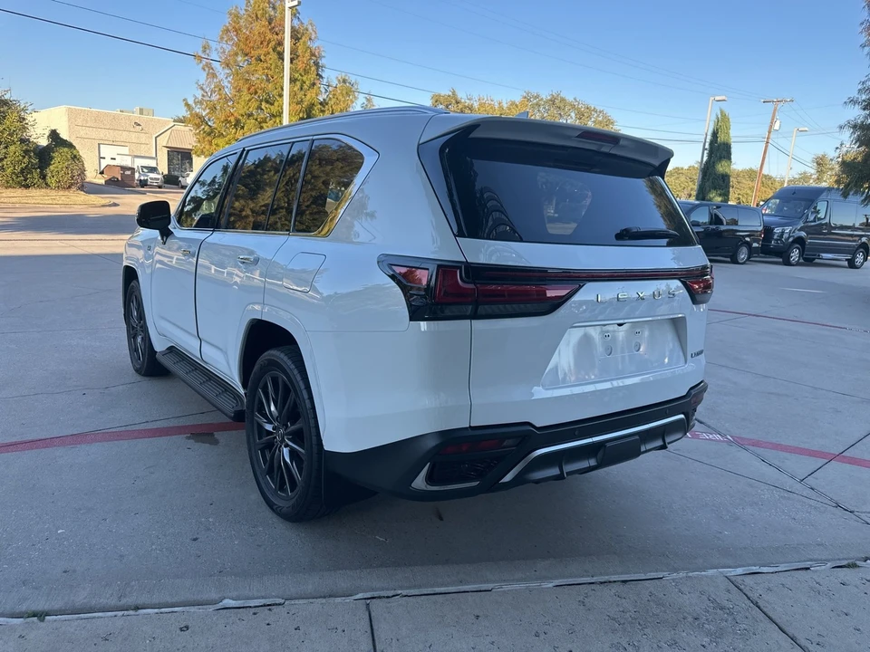 2024 Lexus LX 4th Gen - Image 6 of 8