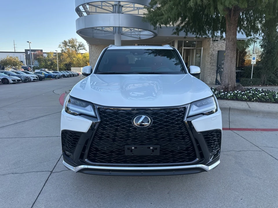 2024 Lexus LX 4th Gen - Image 2 of 8