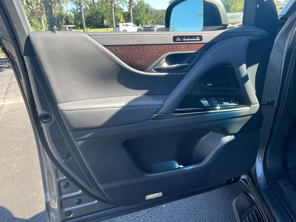 2024 Lexus LX 4th Gen - Image 15 of 21