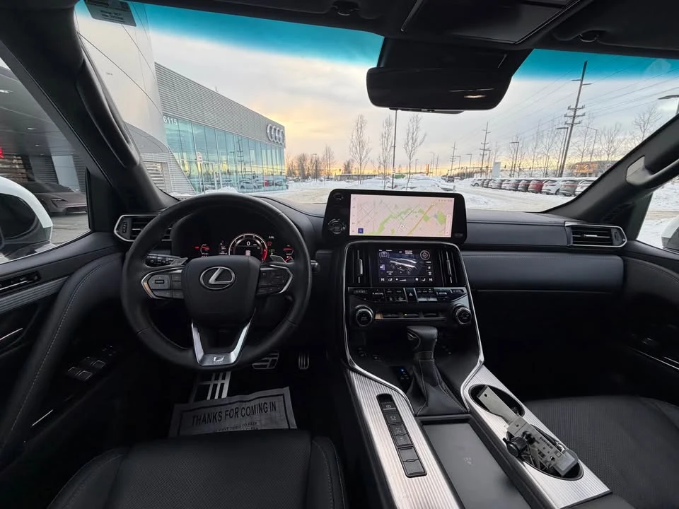 2024 Lexus LX 4th Gen - Image 11 of 20