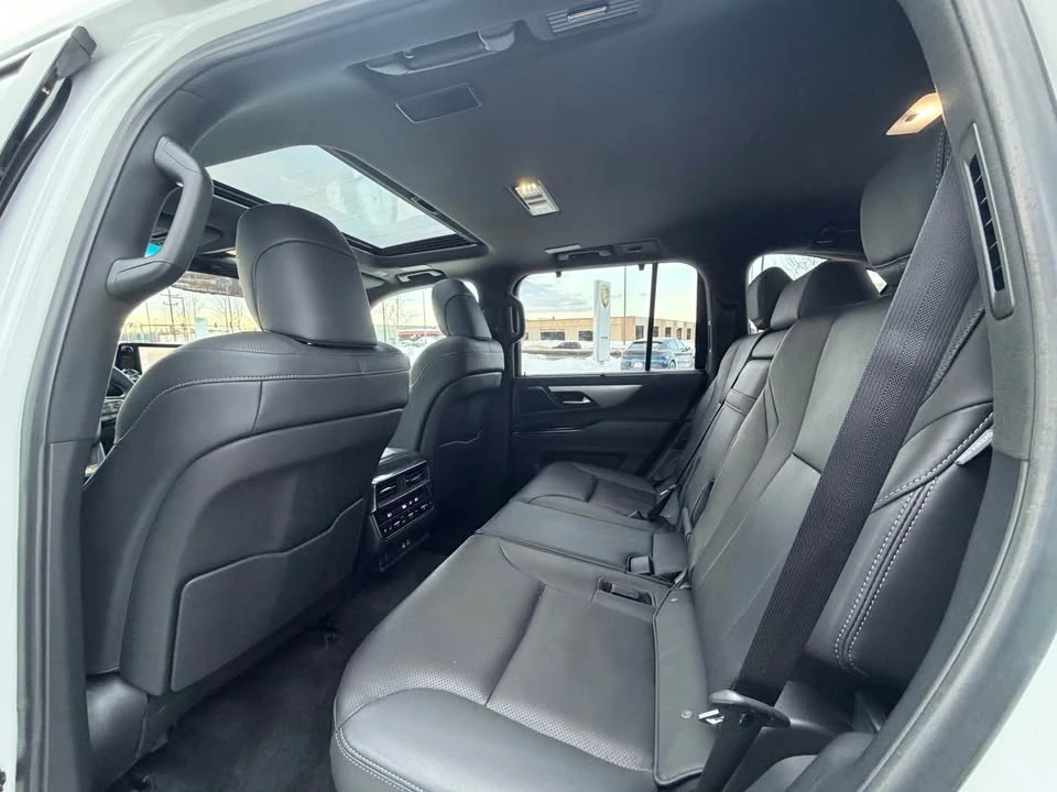 2024 Lexus LX 4th Gen - Image 18 of 20