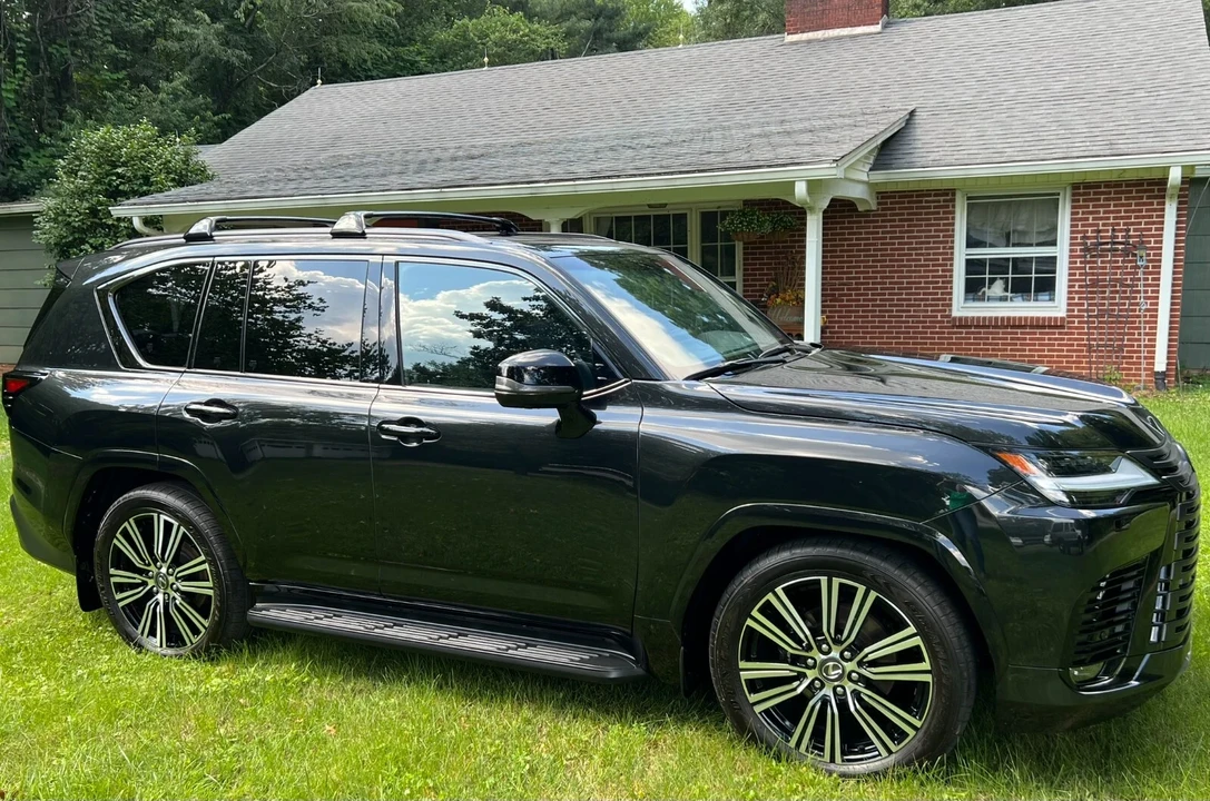 2024 Lexus LX 4th Gen - Image 6 of 21
