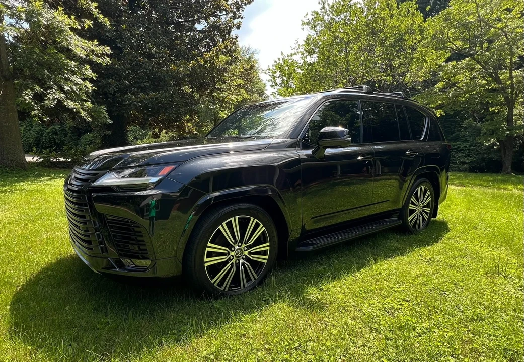 2024 Lexus LX 4th Gen - Image 9 of 21