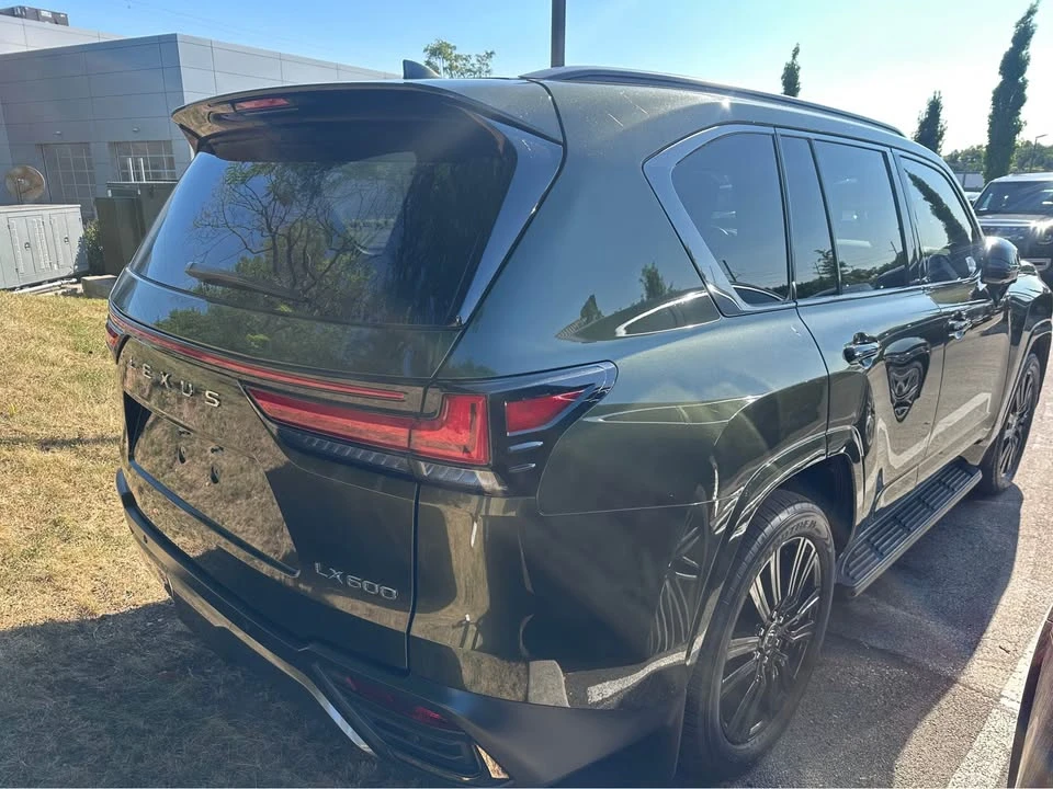2024 Lexus LX 4th Gen - Image 4 of 7