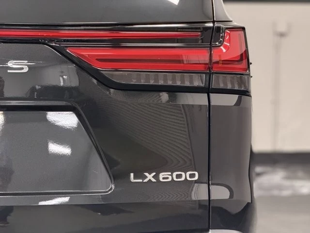 2024 Lexus LX 4th Gen - Image 14 of 21