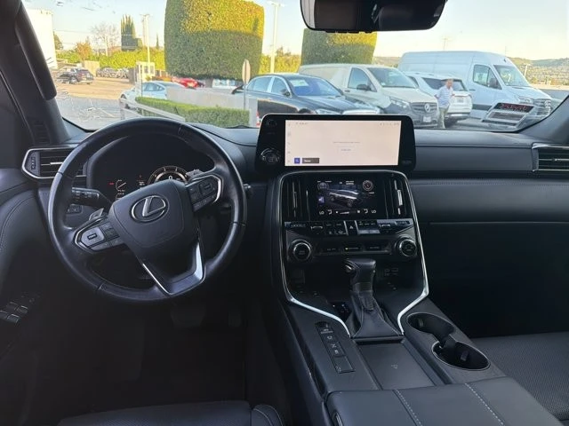 2024 Lexus LX 4th Gen - Image 7 of 10