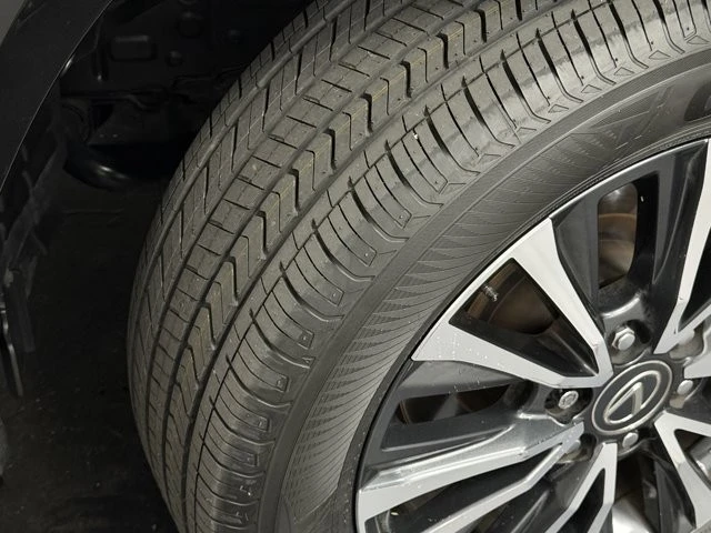 2024 Lexus LX 4th Gen - Image 19 of 21