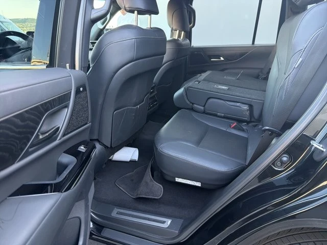 2024 Lexus LX 4th Gen - Image 6 of 10