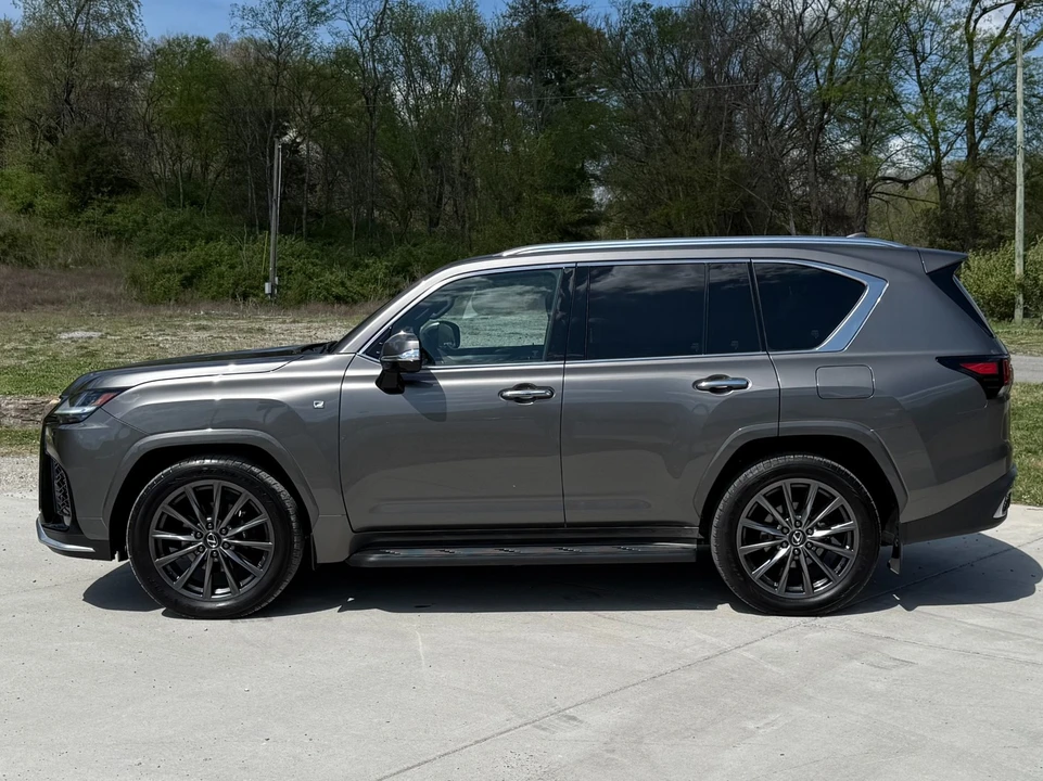 2024 Lexus LX 4th Gen - Image 8 of 21