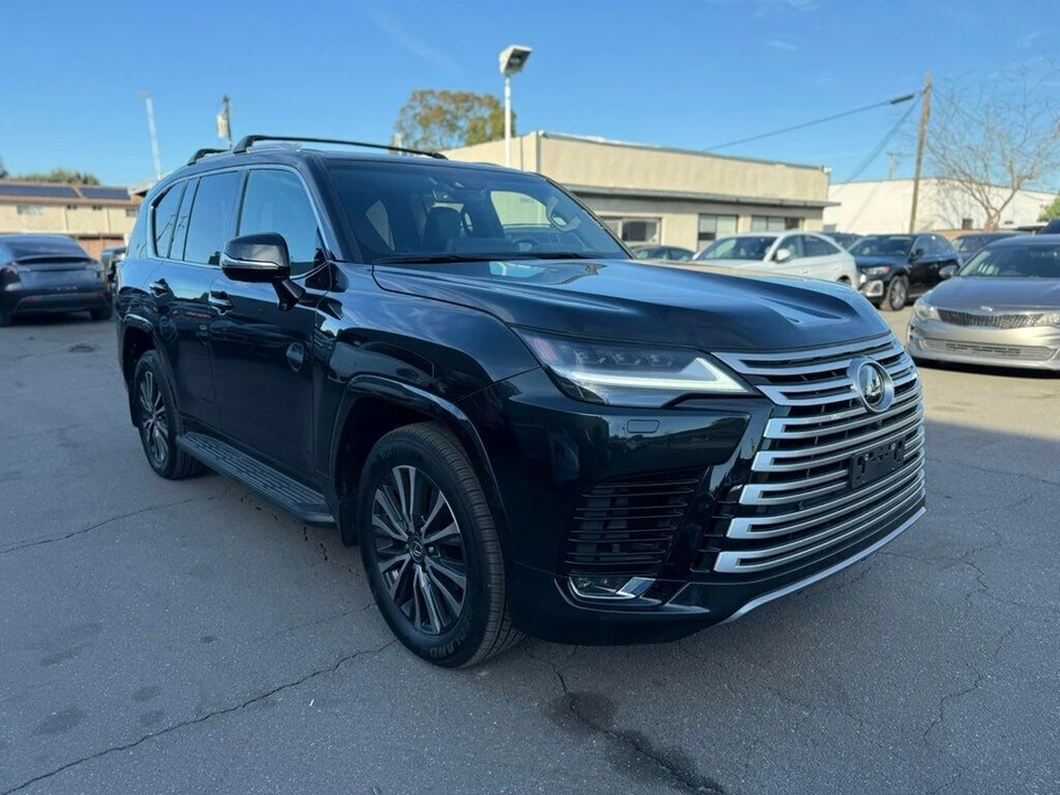 2024 Lexus LX 4th Gen - Image 3 of 21